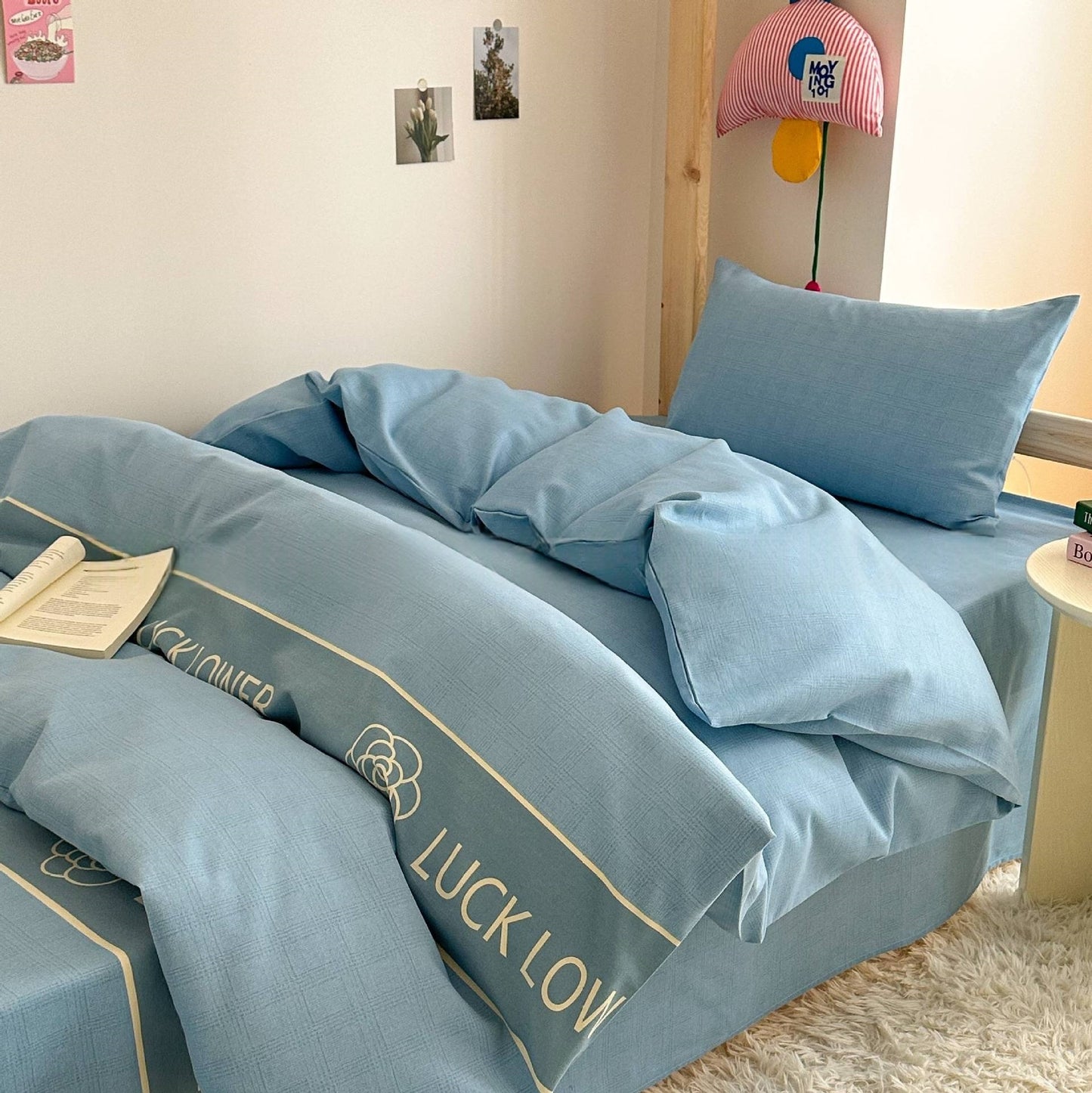 100% washed 7-piece bed set, suitable for all seasons, detachable and washable, including a complete set of quilts, quilt covers, pillows, pillowcases, bed sheets, mattresses and bath towels