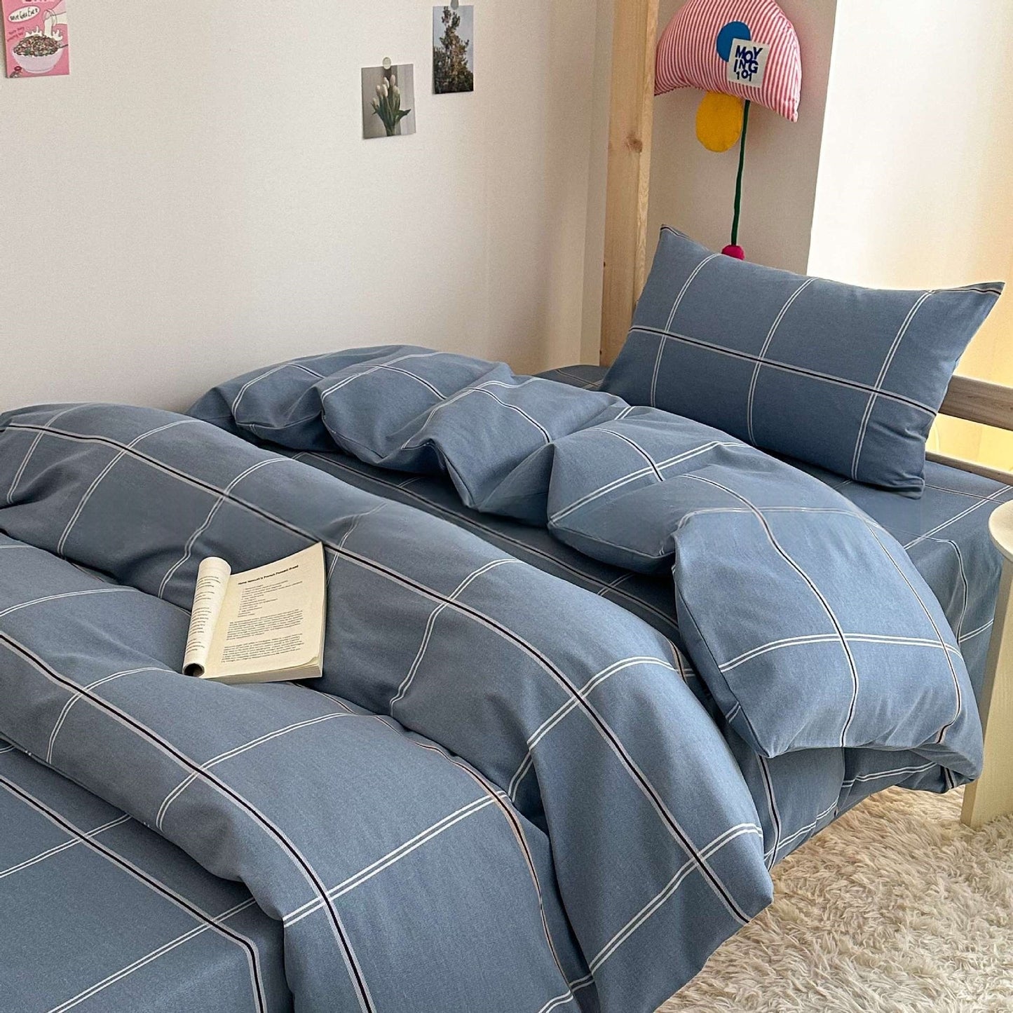 100% washed 7-piece bed set, suitable for all seasons, detachable and washable, including a complete set of quilts, quilt covers, pillows, pillowcases, bed sheets, mattresses and bath towels
